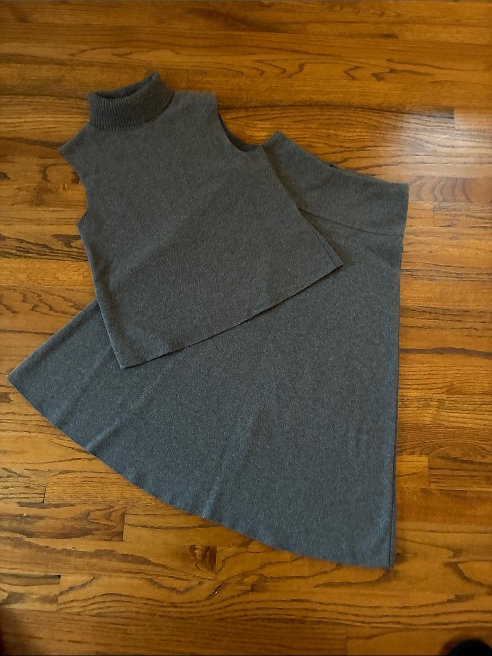 Zara Charcoal Sleeveless Turtleneck Knit Top & A-Line Skirt Set